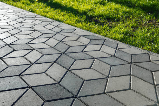 Best Professional Driveway Pavers  in Harlingen, TX